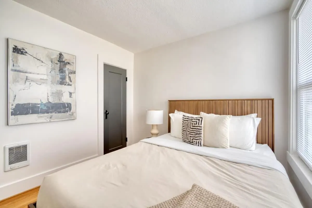 Appartamento Stay Portland - La Casa Burnside -Local Eateries -Shops - Bars